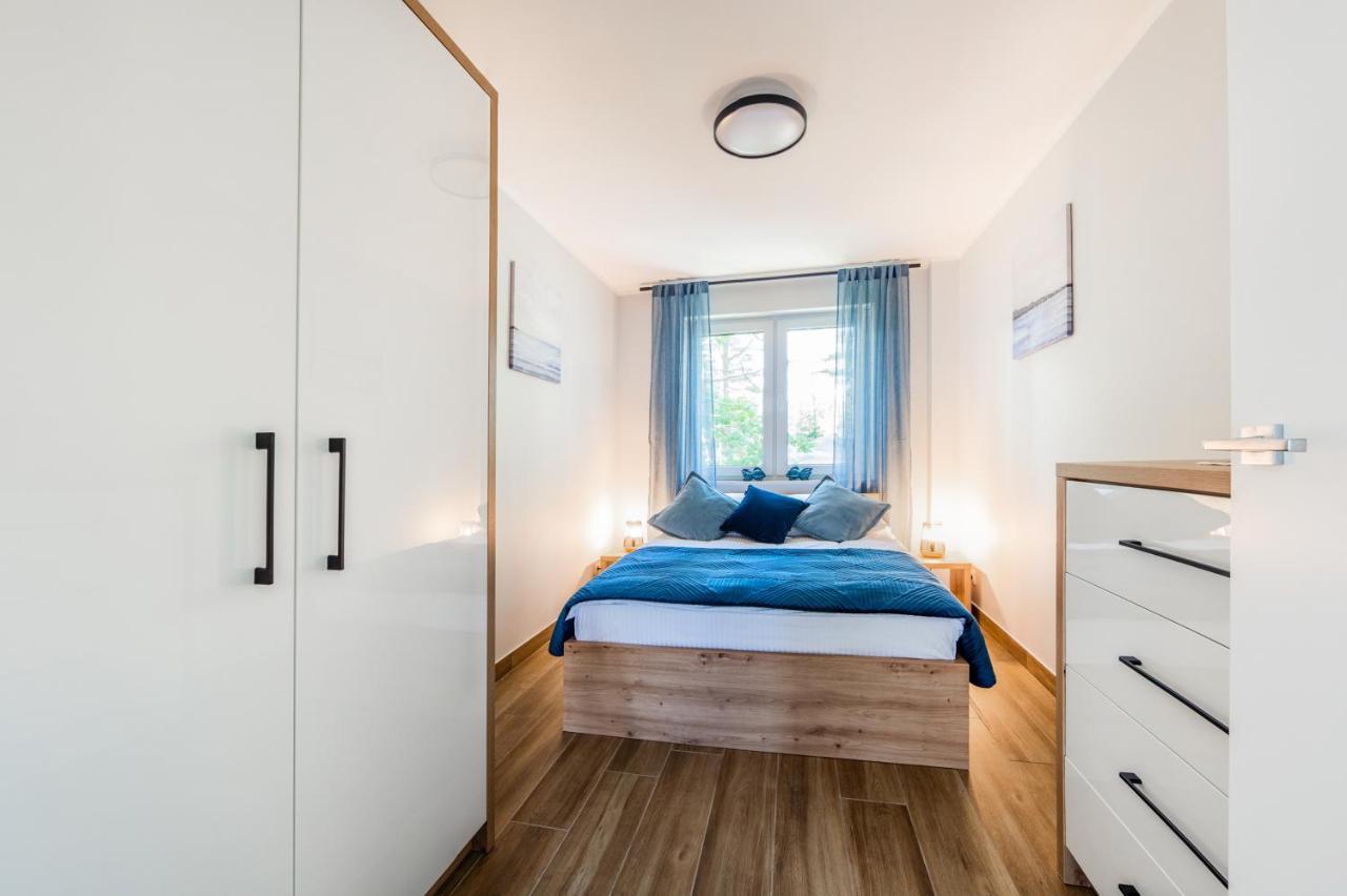7 Apartment *